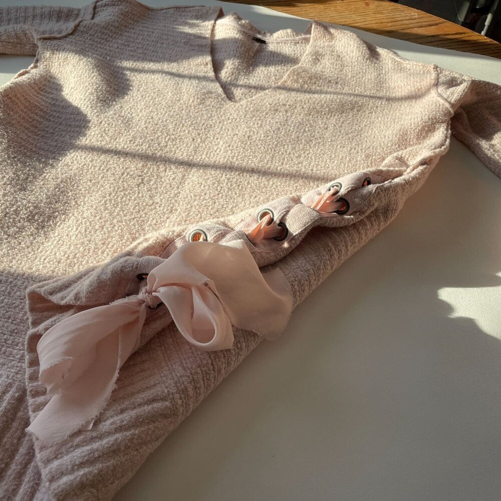 Free People Heart It Lace Up Oversized Sweater Tunic Dress in Ballet Pink SZ M - Picture 12 of 12